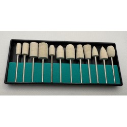 DESTOCKAGE - JEU DE 11 FEUTRES SUR TIGE ø2.35