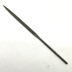 DESTOCKAGE- LIME AIGUILLE VALLORBE MI-ROND L180 T4