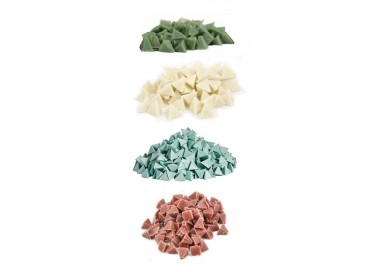 PYRAMIDES EN PLASTIQUE