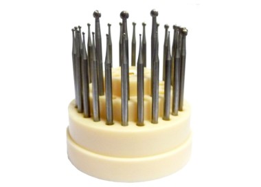 JEU FRAISES S CONCAVE (CREUSES) - JEU DE 13 - 1 DE CHAQUE DE 008 A 020