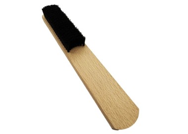 BROSSE A MAIN SOIE NOIRE 8RGS