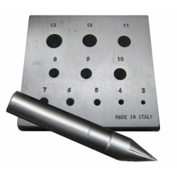 CHAT.RONDE 3 A 13 17° 8P