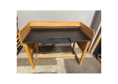 OCCASION - Établi de sertisseur