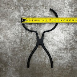 DESTOCKAGE-PINCE COURTE POUR CREUSET